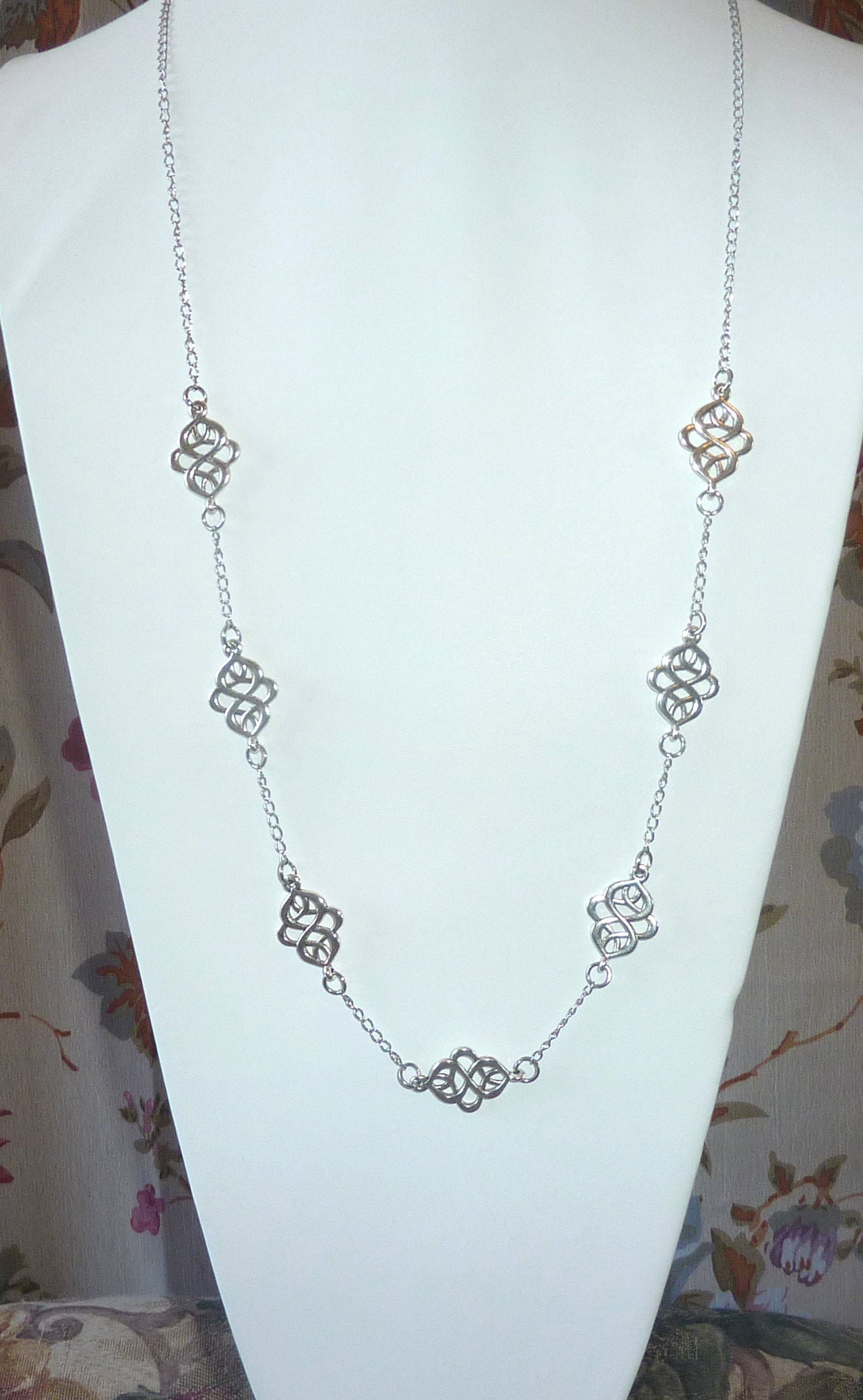 Celtic Shapes Women's Fashion Lanyard 34" NON Breakaway